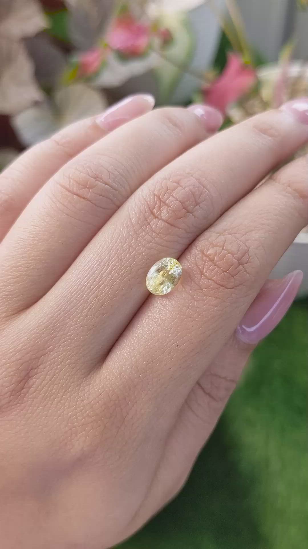 2.02 Ct. Yellow Sapphire from Ceylon (Sri Lanka) Size Video