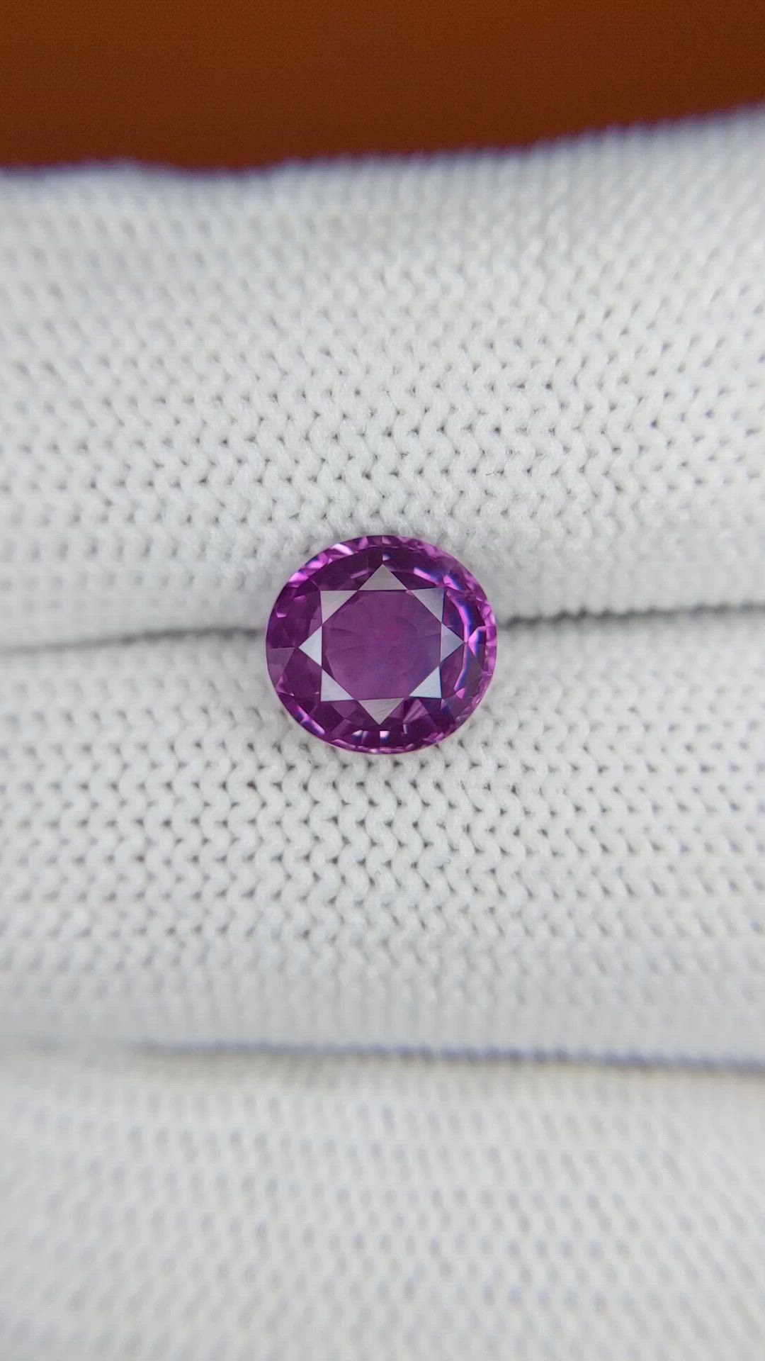 2.40 Ct. Pinkish Purple Sapphire from Ceylon (Sri Lanka) Size Video