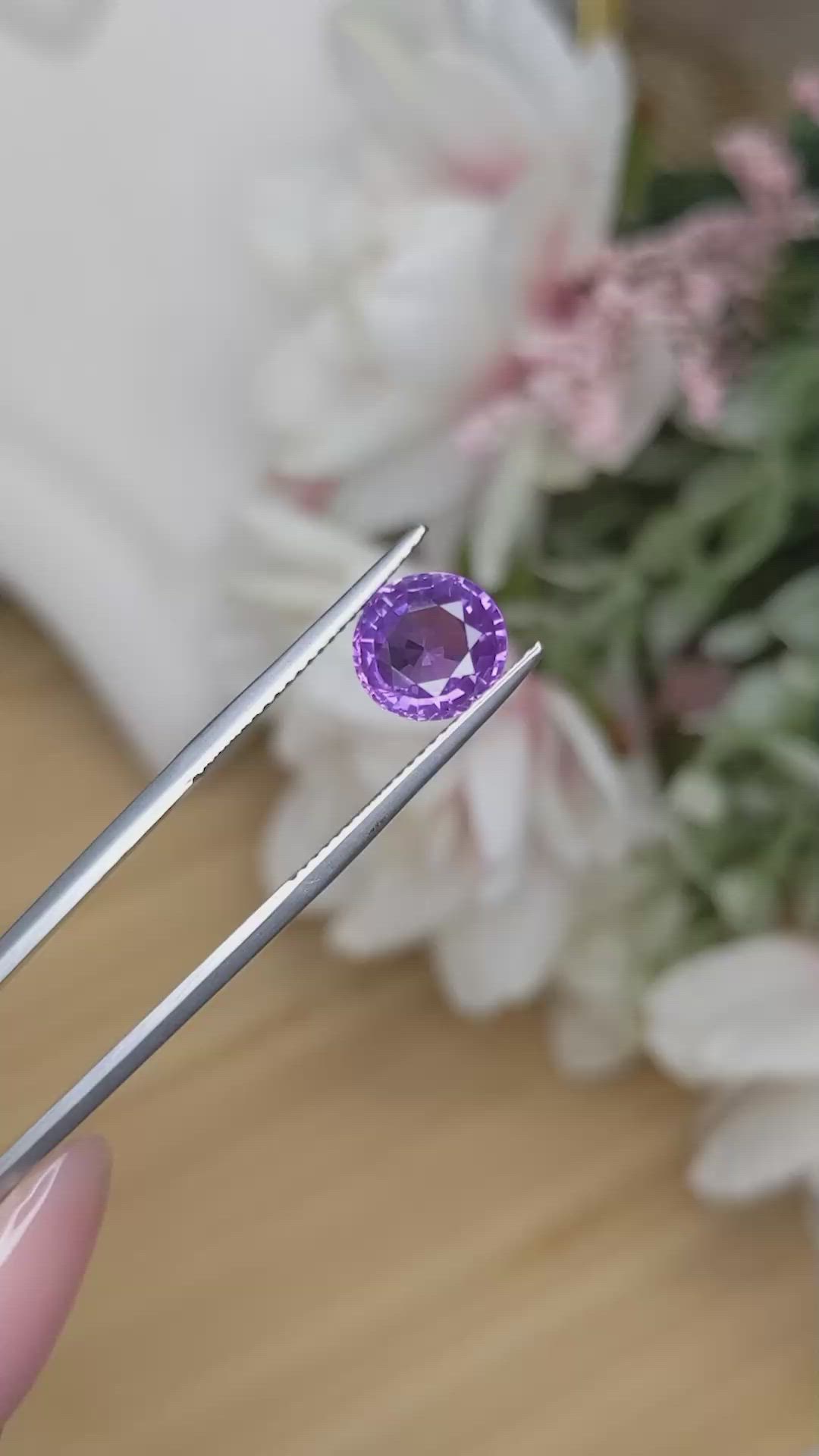2.40 Ct. Pinkish Purple Sapphire from Ceylon (Sri Lanka) Size Video