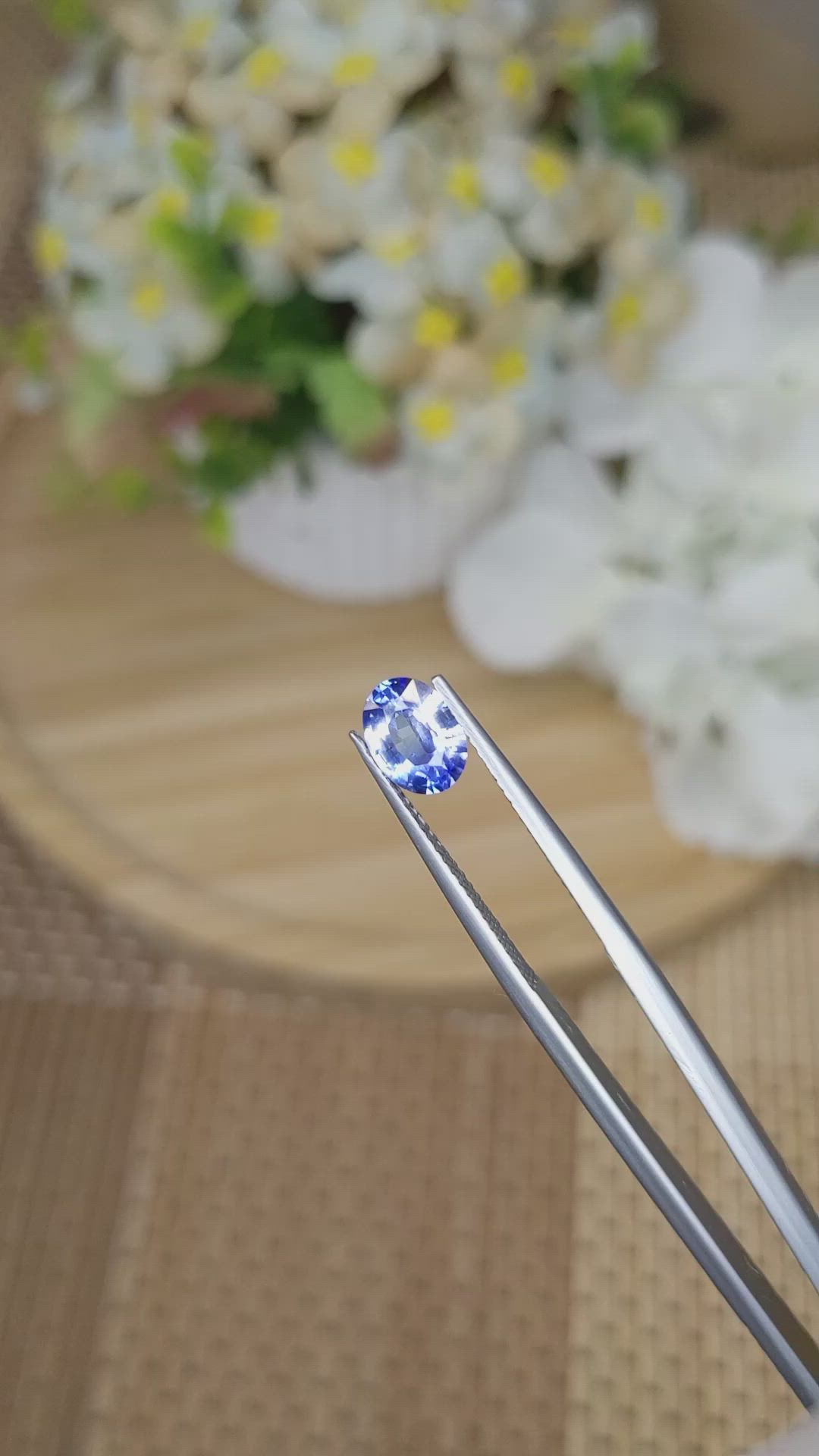 1.17 Ct. Blue Sapphire from Ceylon (Sri Lanka) Size Video