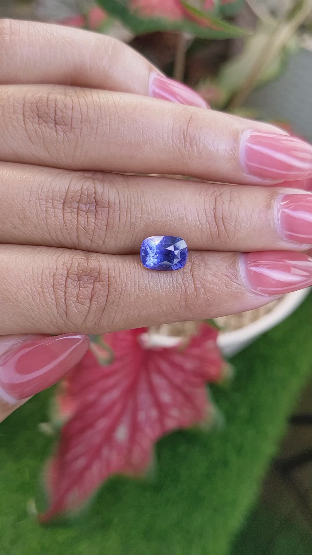 3.09 Ct. Blue Sapphire from Ceylon (Sri Lanka) Size Video