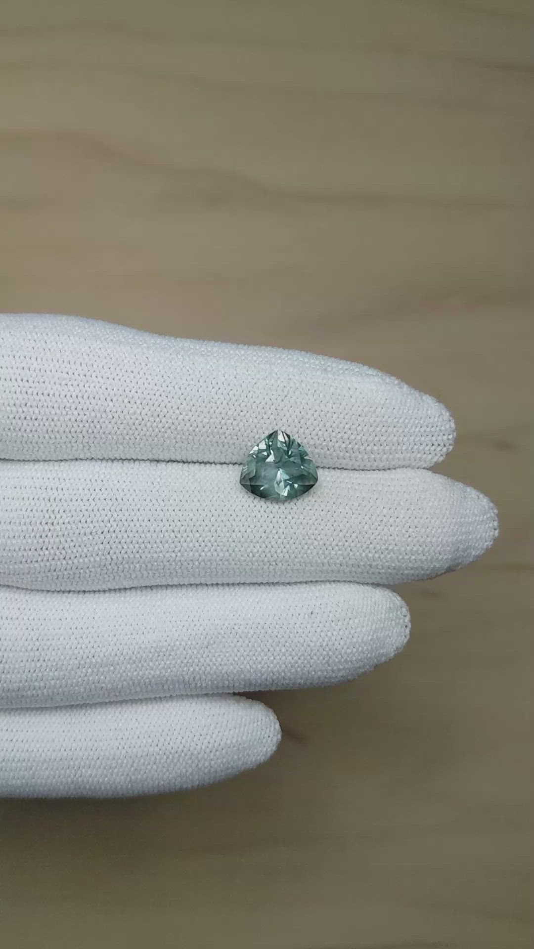 3.16 Ct. Bluish Green Sapphire from Montana Size Video