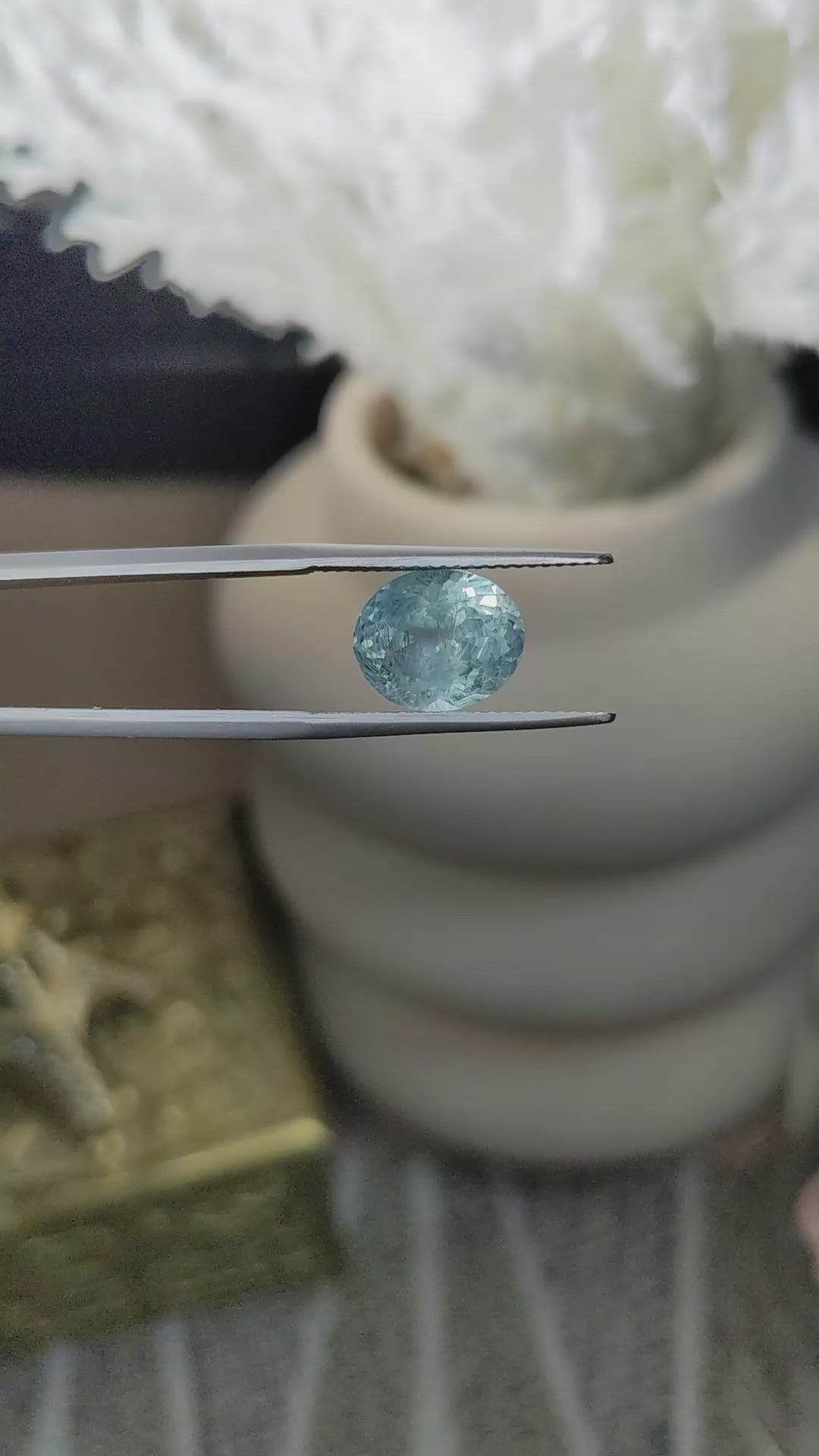 4.88 Ct. Greenish Blue Sapphire from Montana Size Video