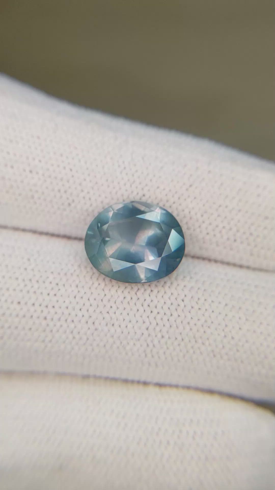 5.51 Ct. Greenish Blue Sapphire from Montana Size Video