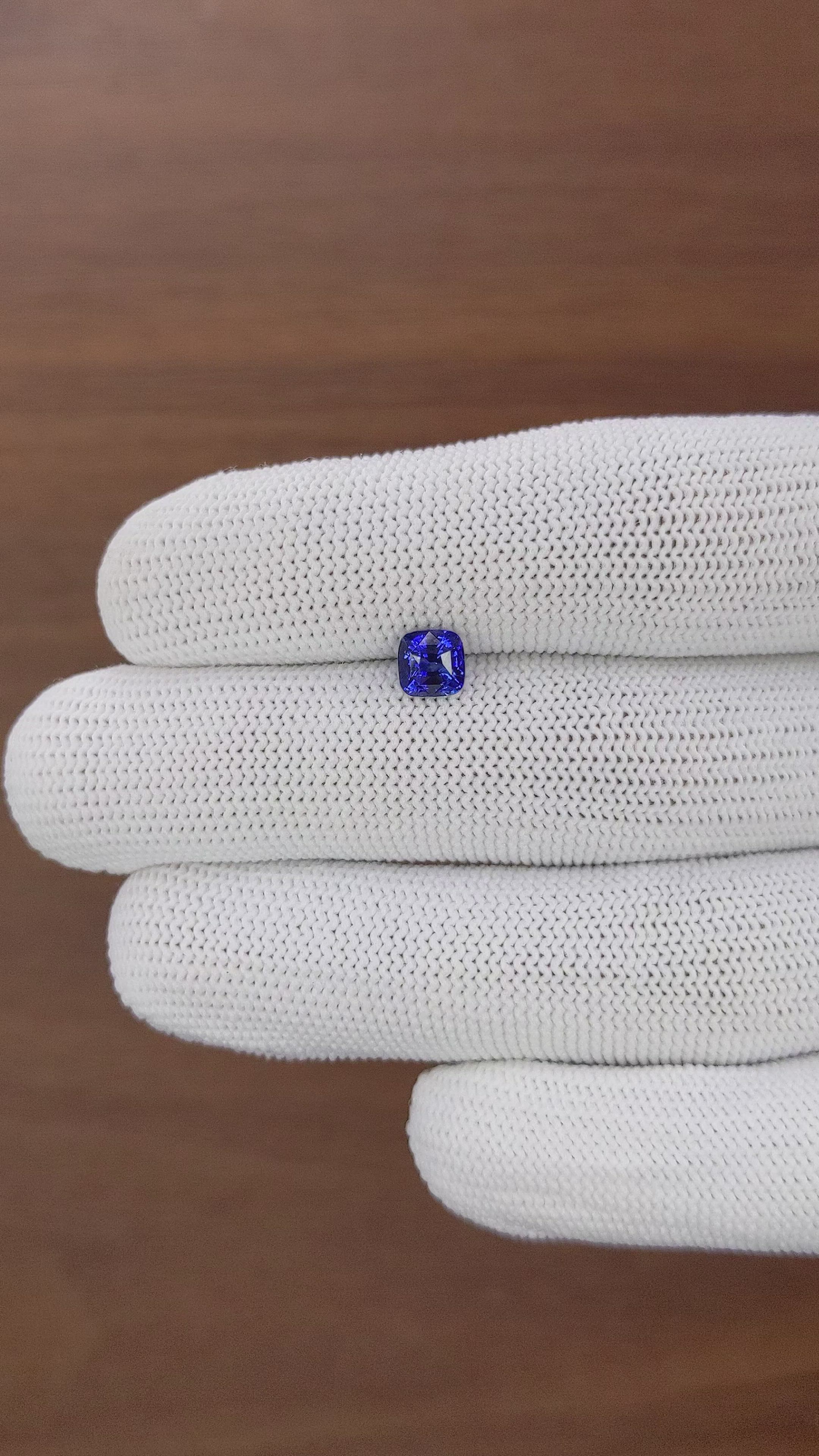 1.04 Ct. Blue Sapphire from Madagascar Size Video