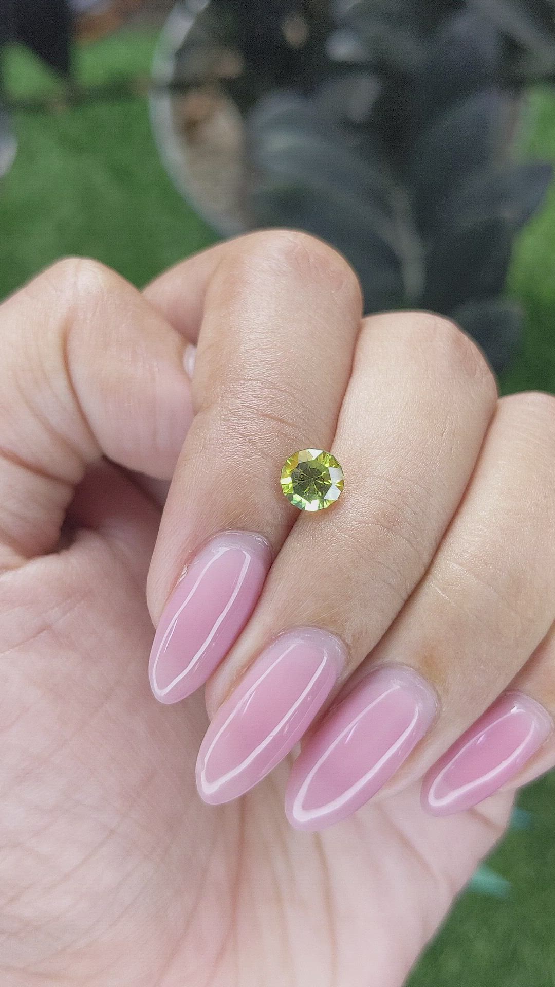 1.05 Ct. Greenish Yellow Sapphire from Australia Size Video
