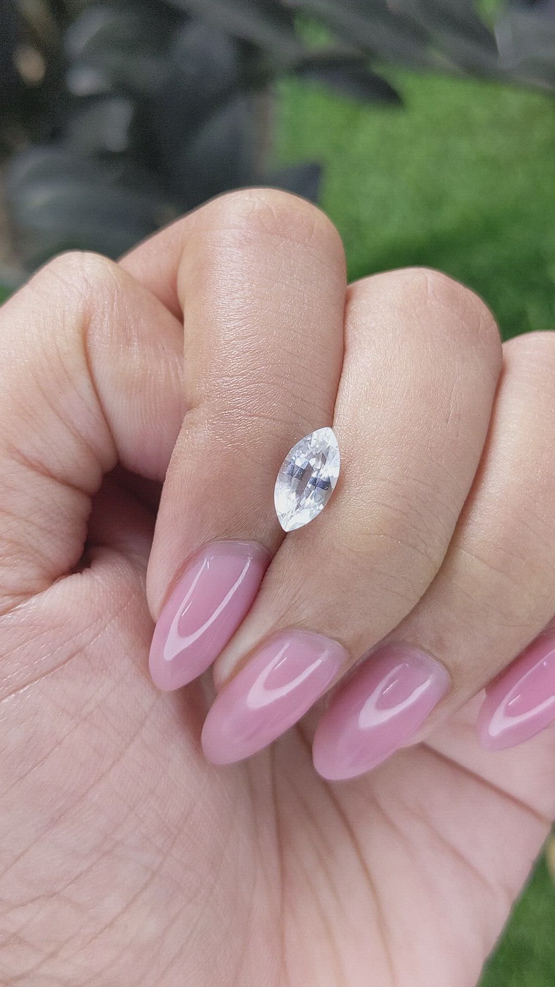 1.39 Ct. White Sapphire from Ceylon (Sri Lanka) Size Video