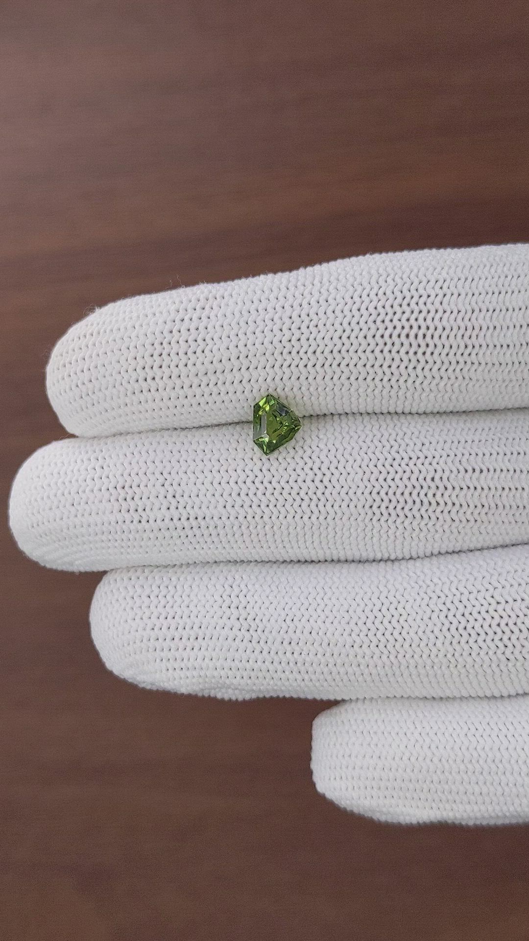 1.25 Ct. Yellowish Green Sapphire from Australia Size Video
