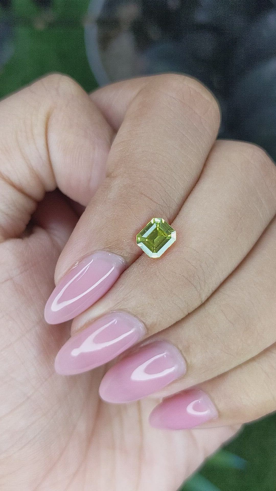 0.98 Ct. Yellowish Green Sapphire from Australia Size Video