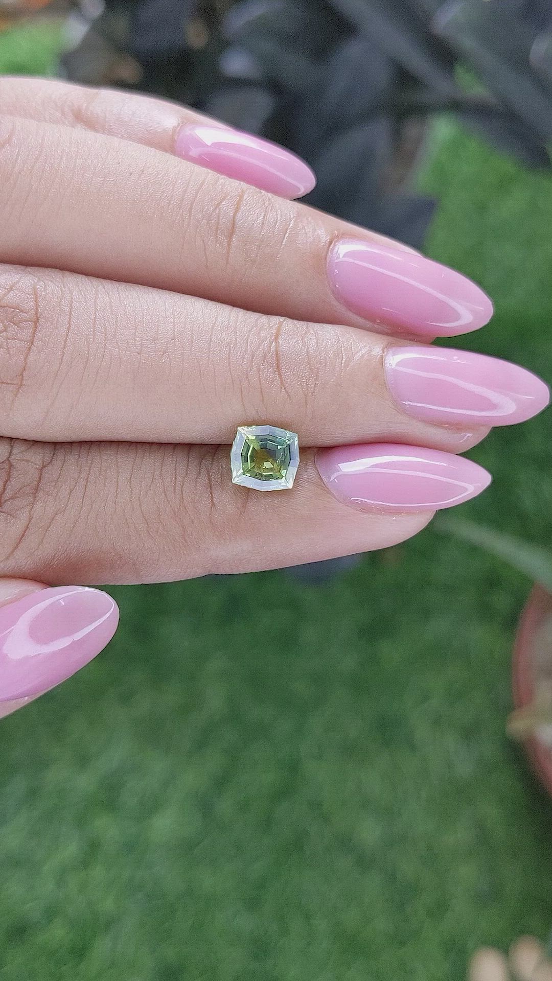 1.27 Ct. Bi Color / Parti Sapphire from Australia Size Video