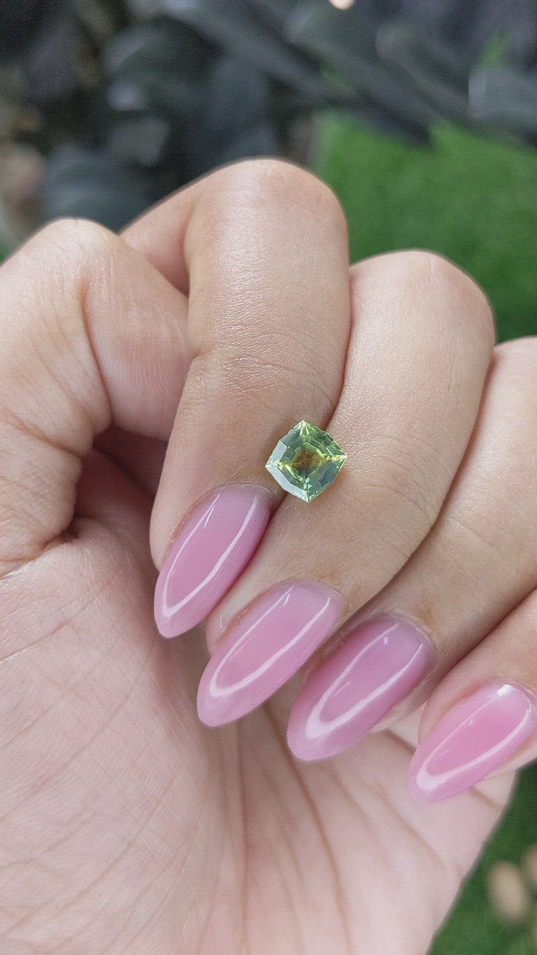 1.27 Ct. Bi Color / Parti Sapphire from Australia Size Video