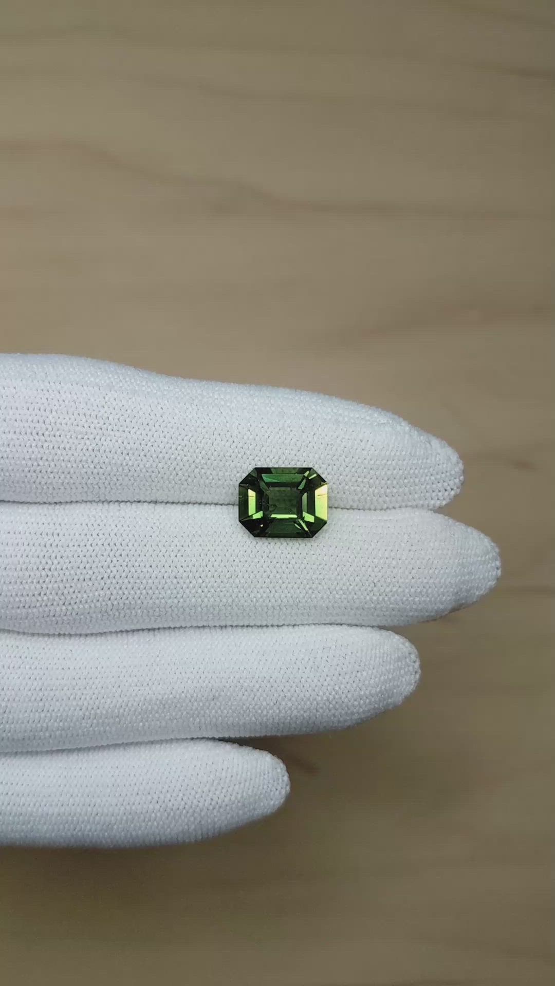 4.51 Ct. Yellowish Green Sapphire from Madagascar Size Video