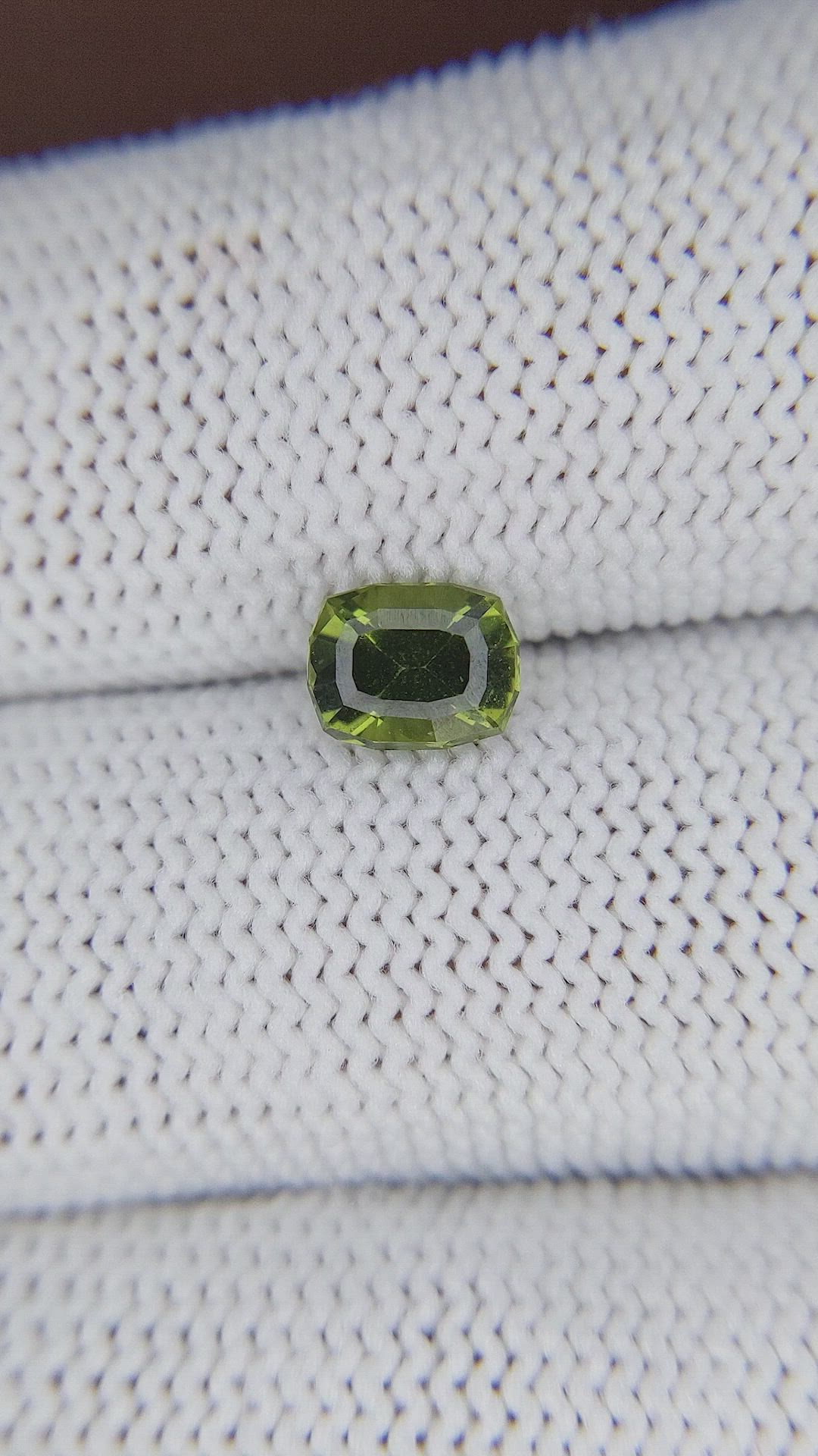 1.07 Ct. Yellowish Green Sapphire from Australia Size Video