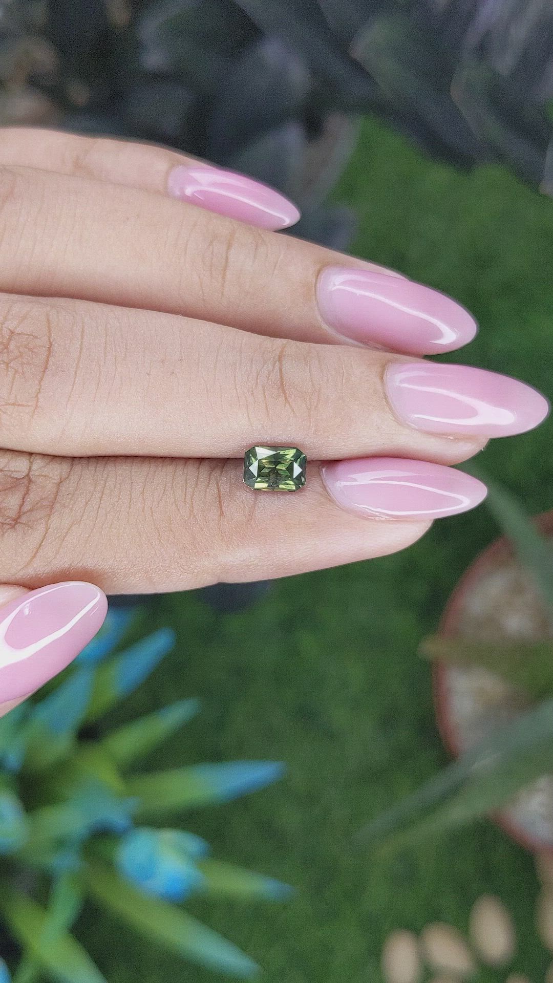 0.99 Ct. Yellowish Green Sapphire from Australia Size Video