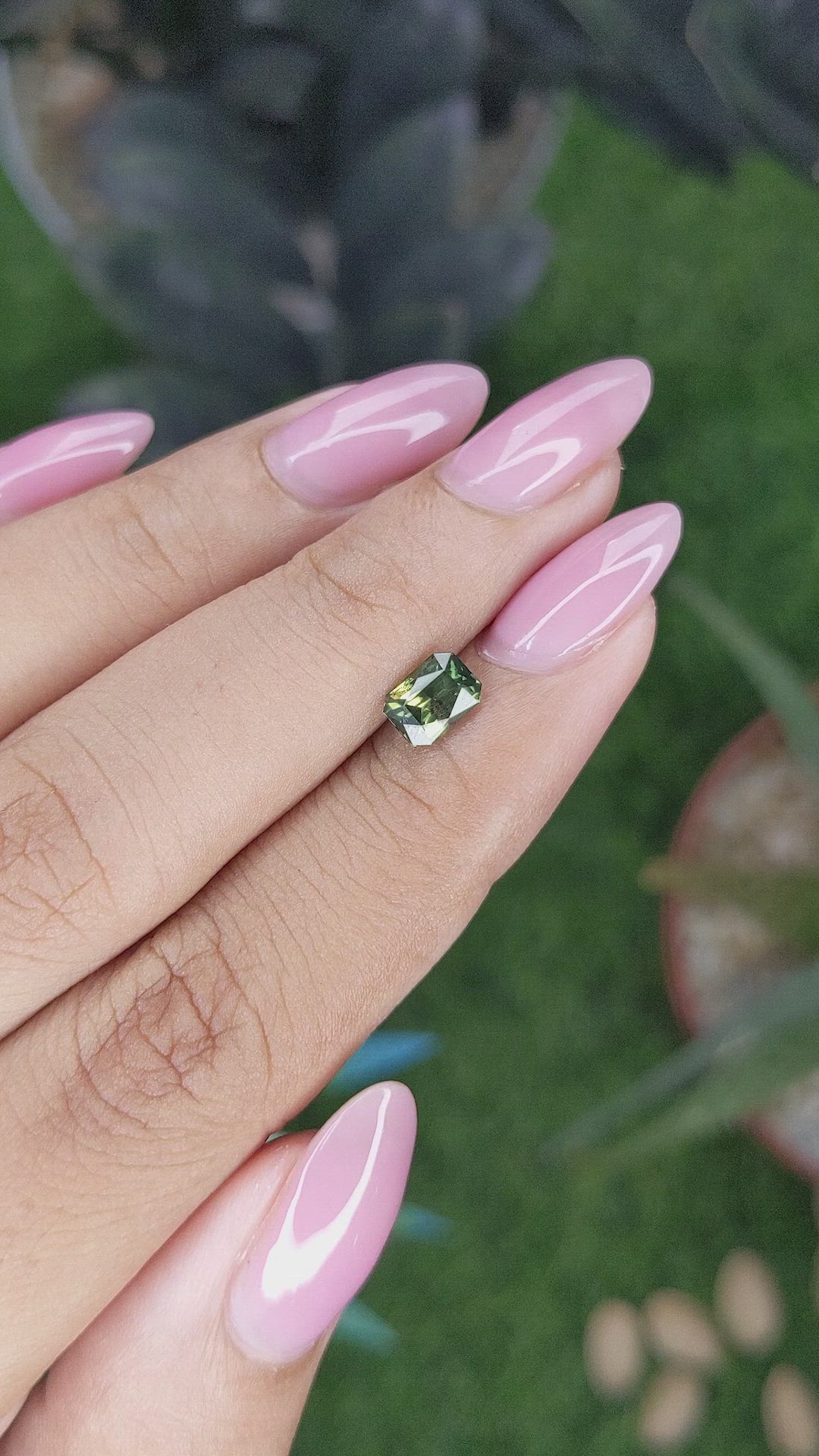 0.99 Ct. Yellowish Green Sapphire from Australia Size Video