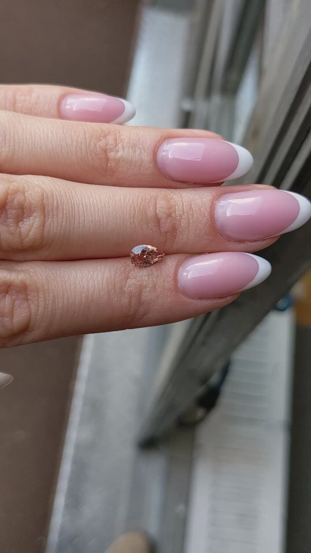 1.05 Ct. Padparadscha Sapphire from Ceylon (Sri Lanka) Size Video