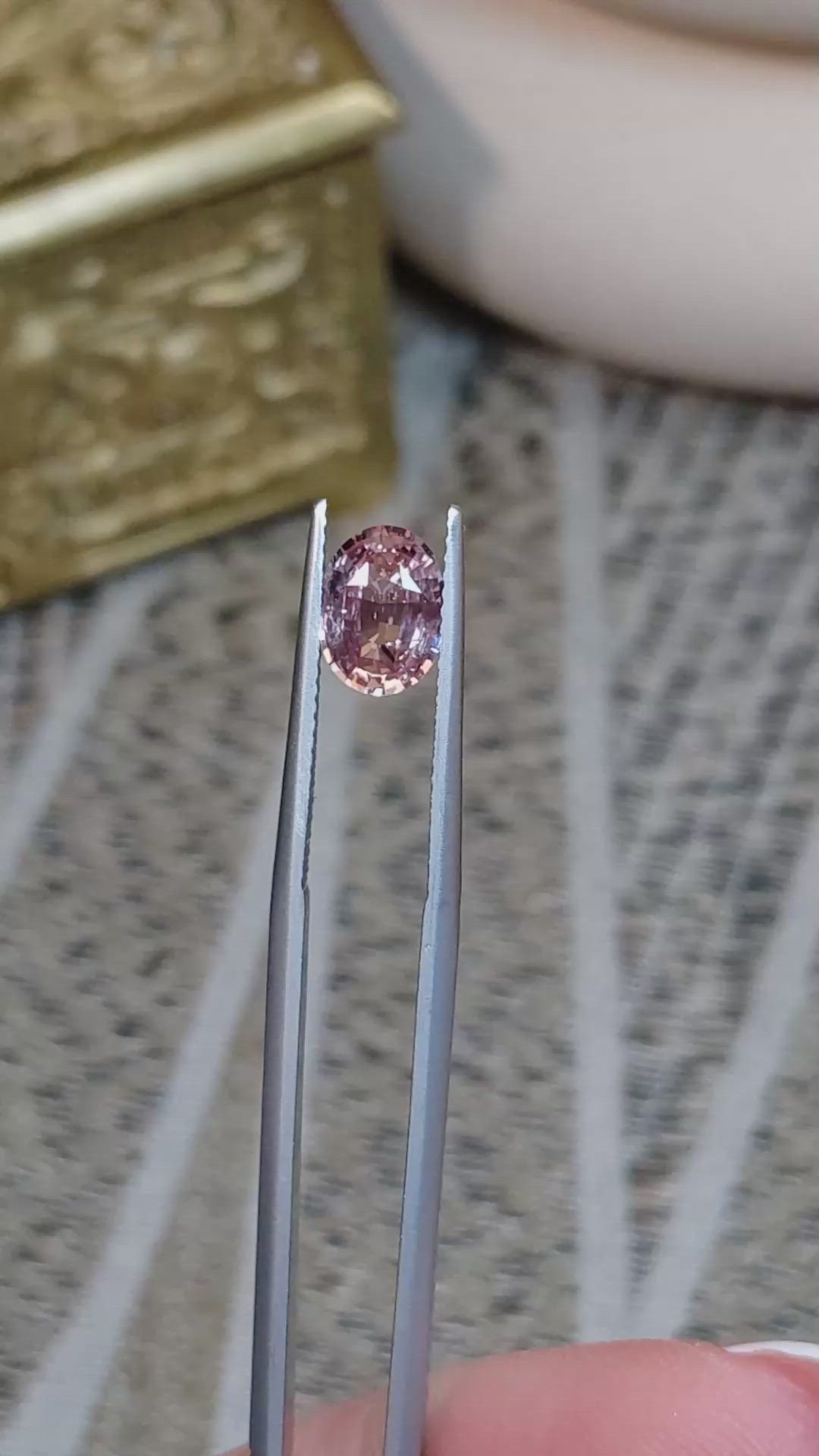 1.52 Ct. Padparadscha Sapphire from Ceylon (Sri Lanka) Size Video
