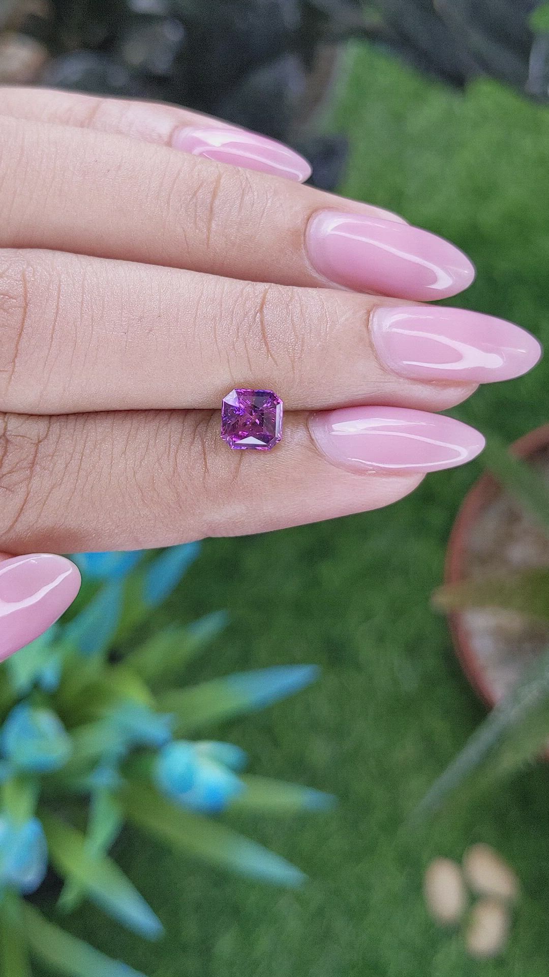 1.20 Ct. Bi Color / Parti Sapphire from Ceylon (Sri Lanka) Size Video
