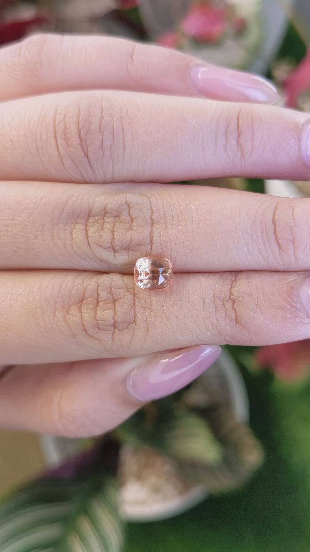 1.67 Ct. Padparadscha Sapphire from Ceylon (Sri Lanka) Size Video
