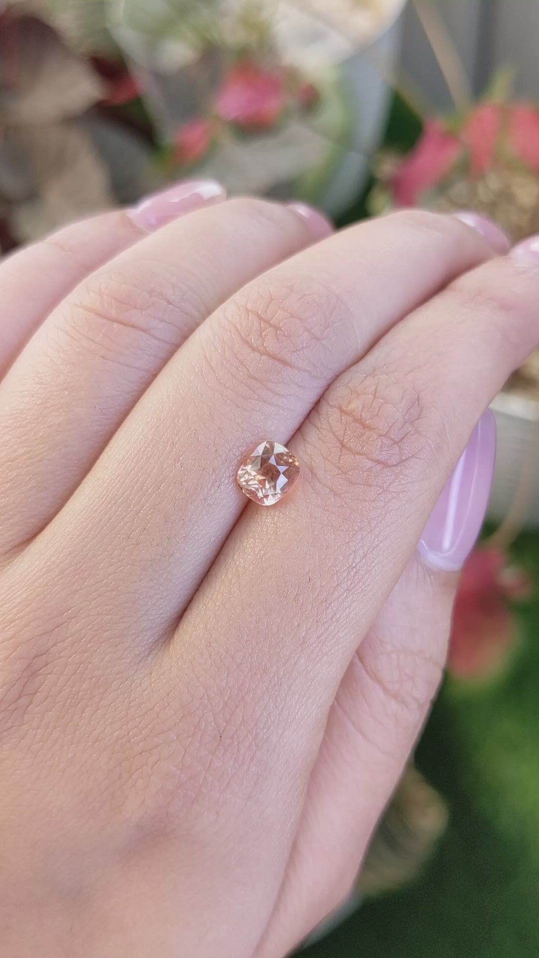 1.67 Ct. Padparadscha Sapphire from Ceylon (Sri Lanka) Size Video