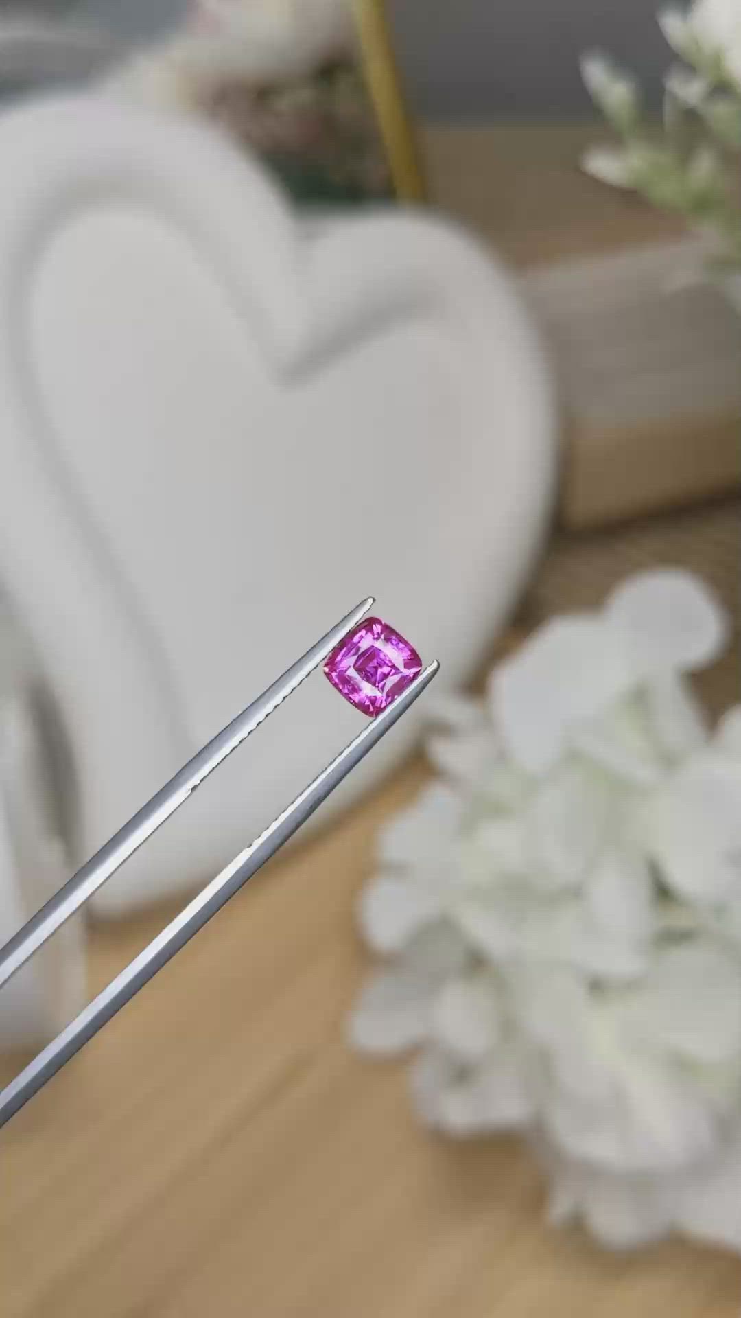 1.22 Ct. Purplish Pink Sapphire from Ceylon (Sri Lanka) Size Video
