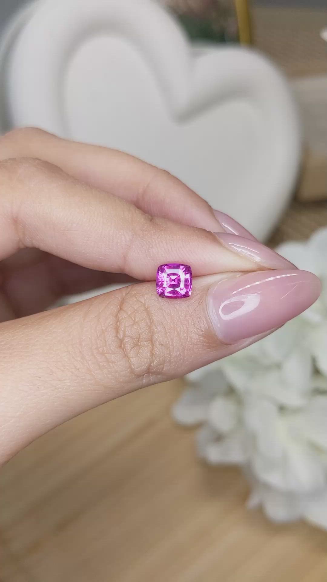 1.22 Ct. Purplish Pink Sapphire from Ceylon (Sri Lanka) Size Video