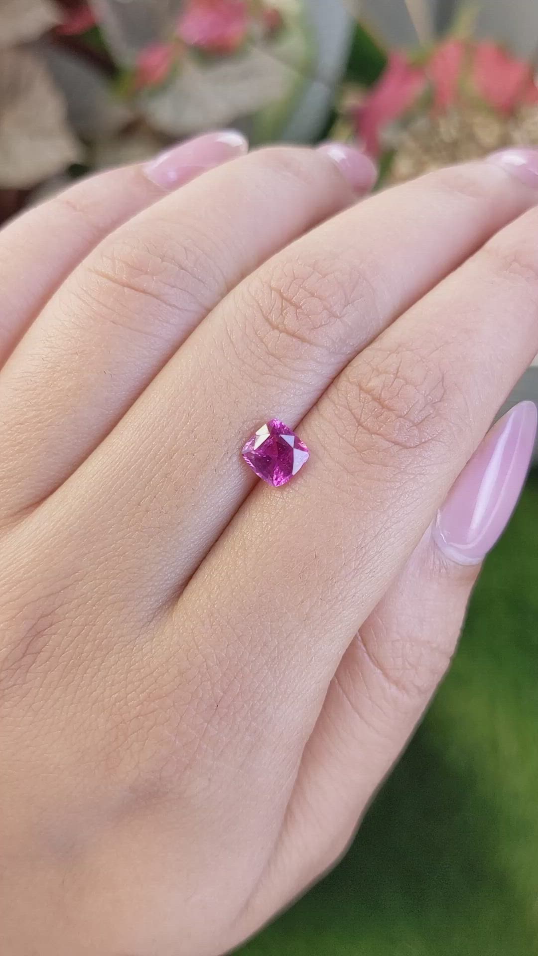 1.22 Ct. Purplish Pink Sapphire from Ceylon (Sri Lanka) Size Video