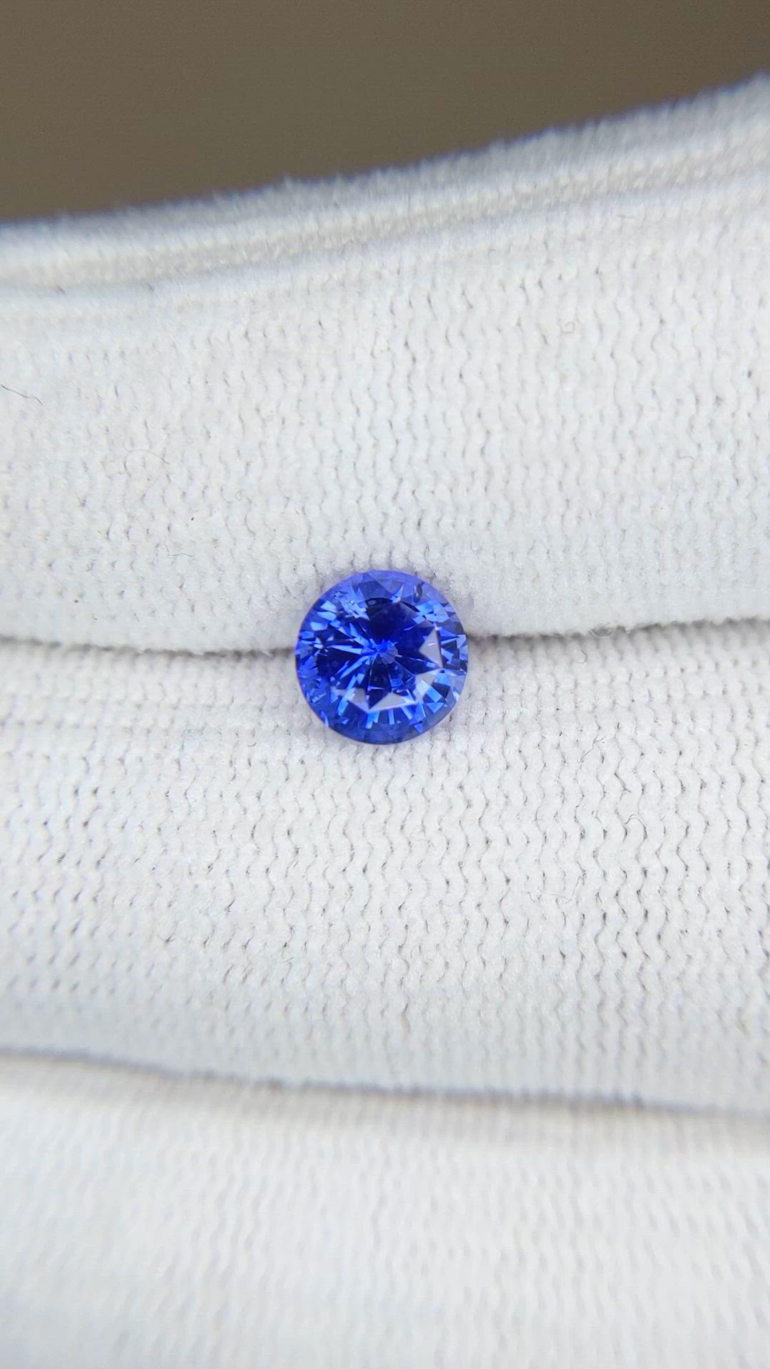 1.44 Ct. Blue Sapphire from Ceylon (Sri Lanka) Size Video