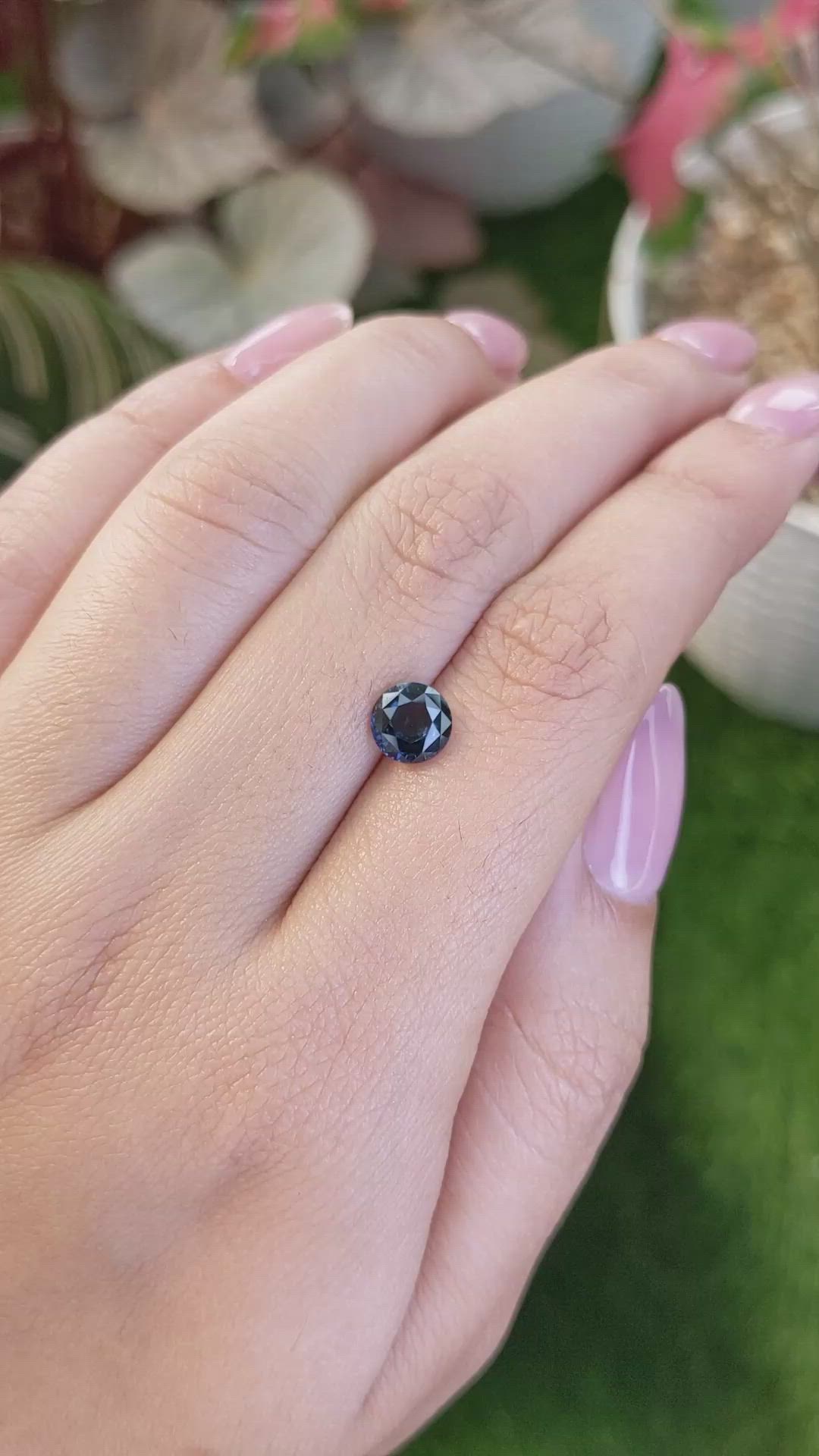 1.43 Ct. Blue Sapphire from Ceylon (Sri Lanka) Size Video
