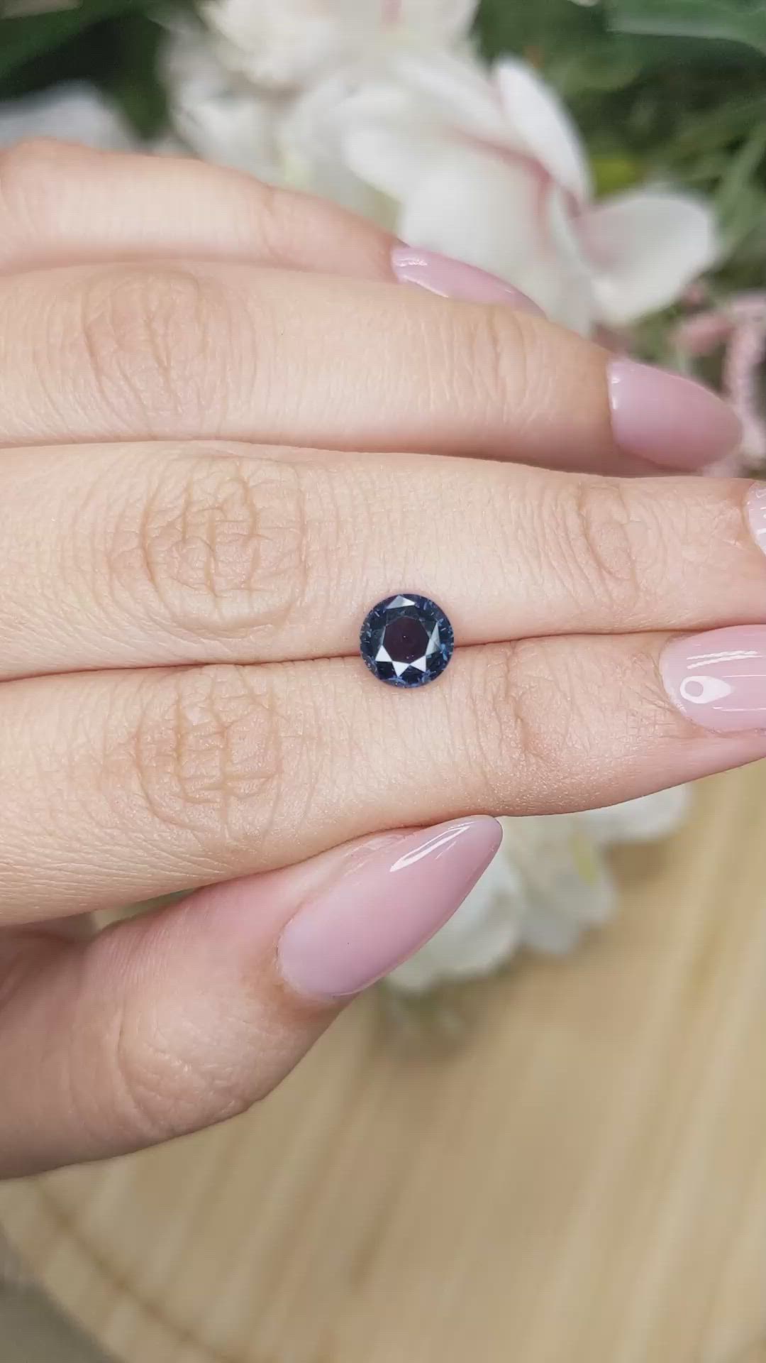 1.43 Ct. Blue Sapphire from Ceylon (Sri Lanka) Size Video