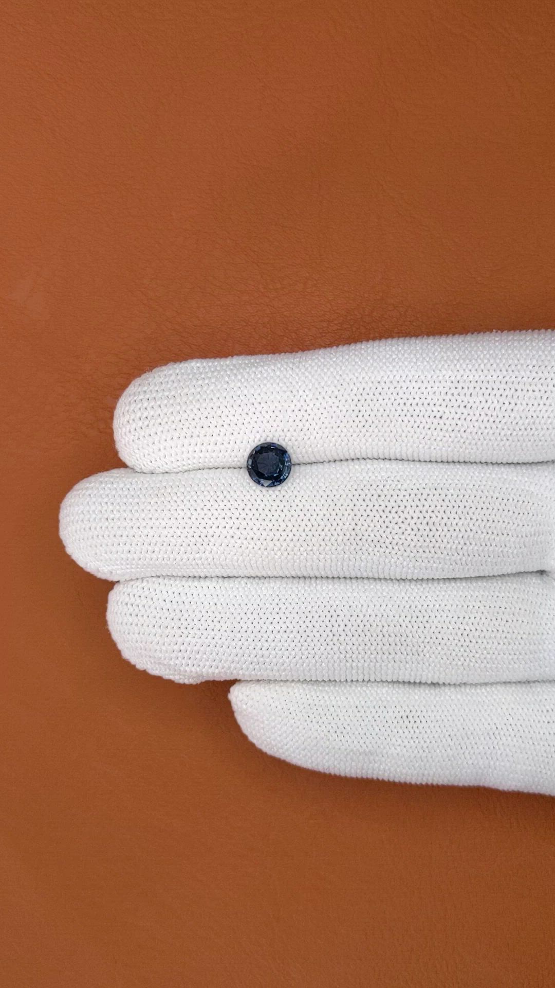 1.43 Ct. Blue Sapphire from Ceylon (Sri Lanka) Size Video