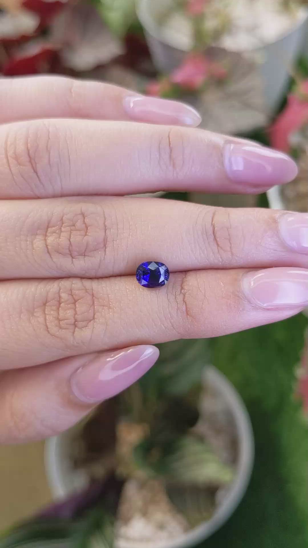 1.30 Ct. Violet Sapphire from Ceylon (Sri Lanka) Size Video