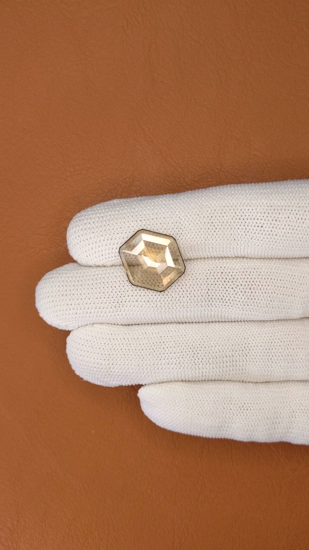 8.01 Ct. Color Change Sapphire from Ceylon (Sri Lanka) Size Video
