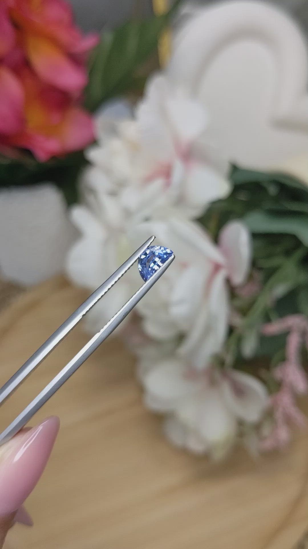 0.91 Ct. Blue Sapphire from Ceylon (Sri Lanka) Size Video