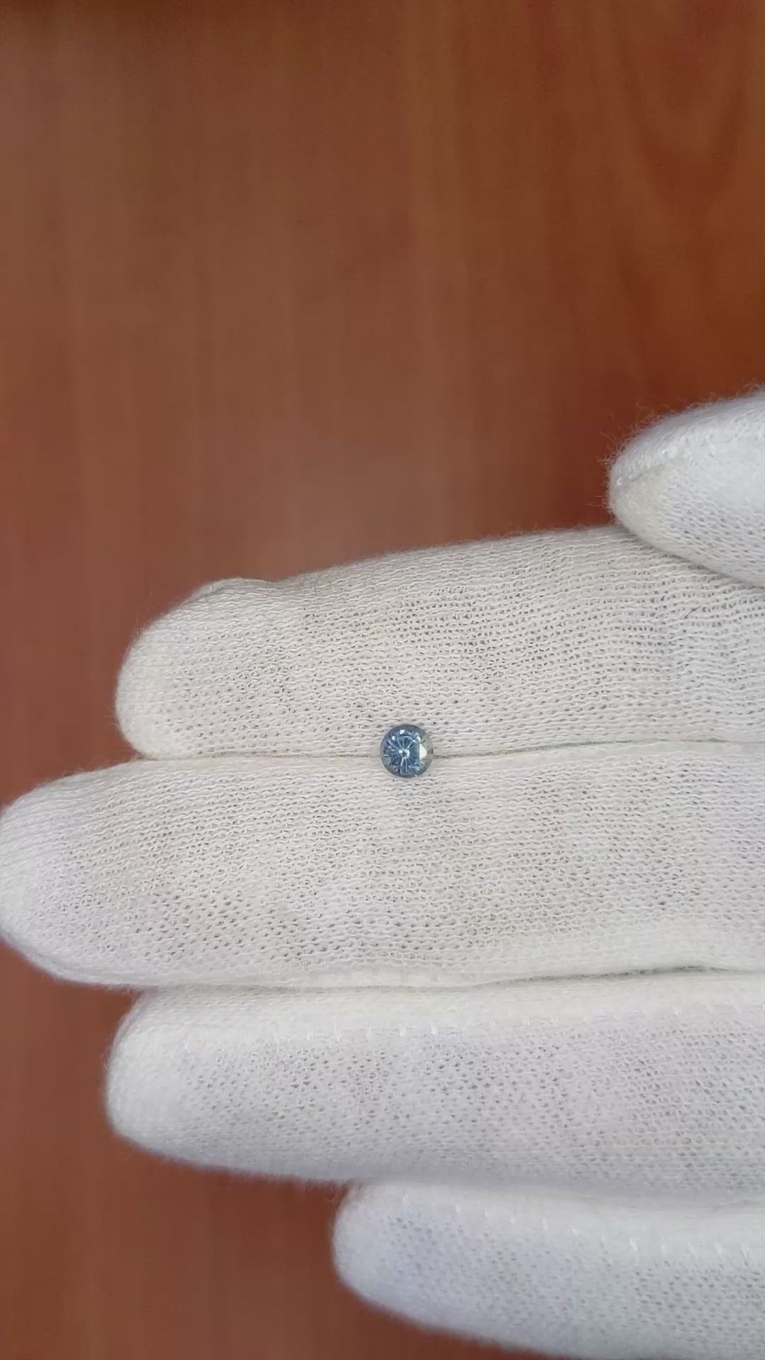 0.30 Ct. Greenish Blue Sapphire from Ceylon (Sri Lanka) Size Video
