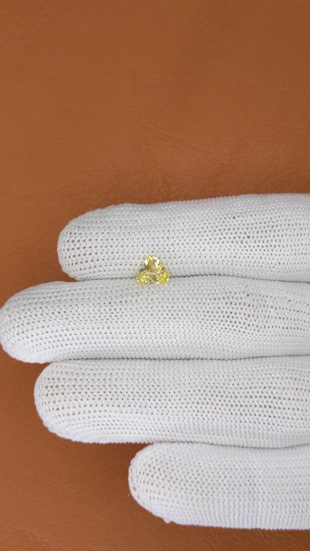 0.88 Ct. Yellow Sapphire from Ceylon (Sri Lanka) Size Video