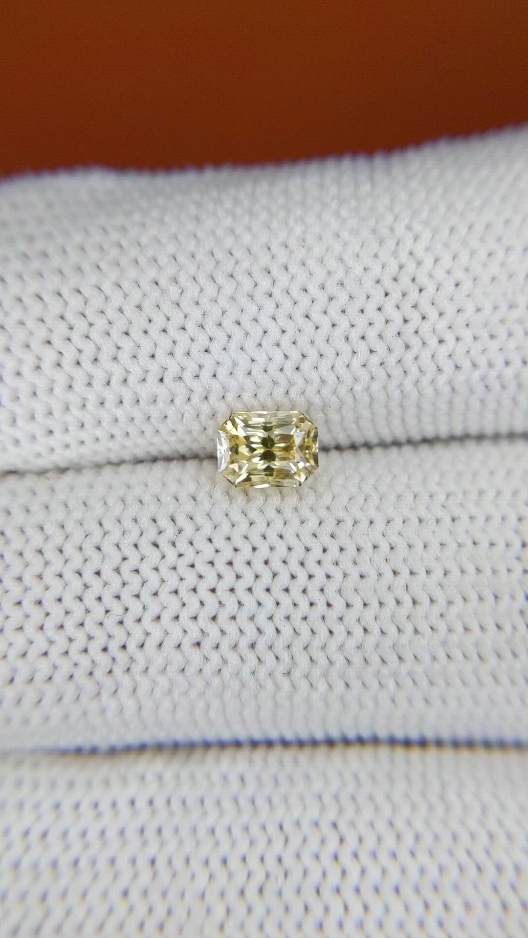 0.95 Ct. Yellow Sapphire from Ceylon (Sri Lanka) Size Video