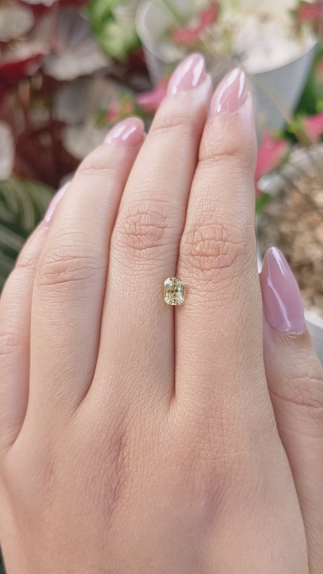 0.95 Ct. Yellow Sapphire from Ceylon (Sri Lanka) Size Video
