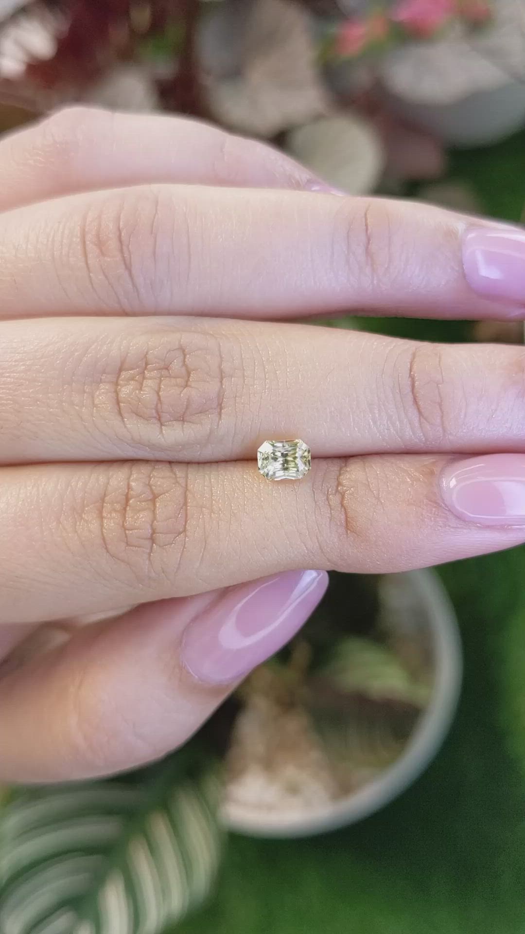 0.95 Ct. Yellow Sapphire from Ceylon (Sri Lanka) Size Video