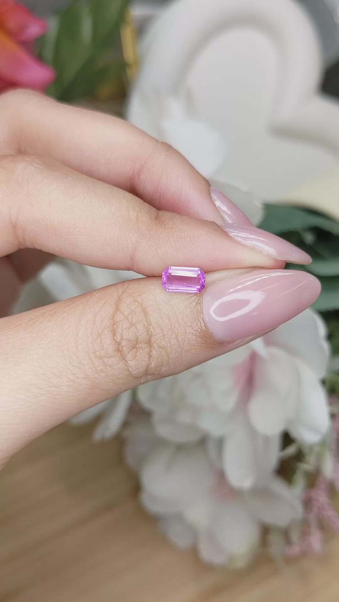 0.78 Ct. Purplish Pink Sapphire from Ceylon (Sri Lanka) Size Video