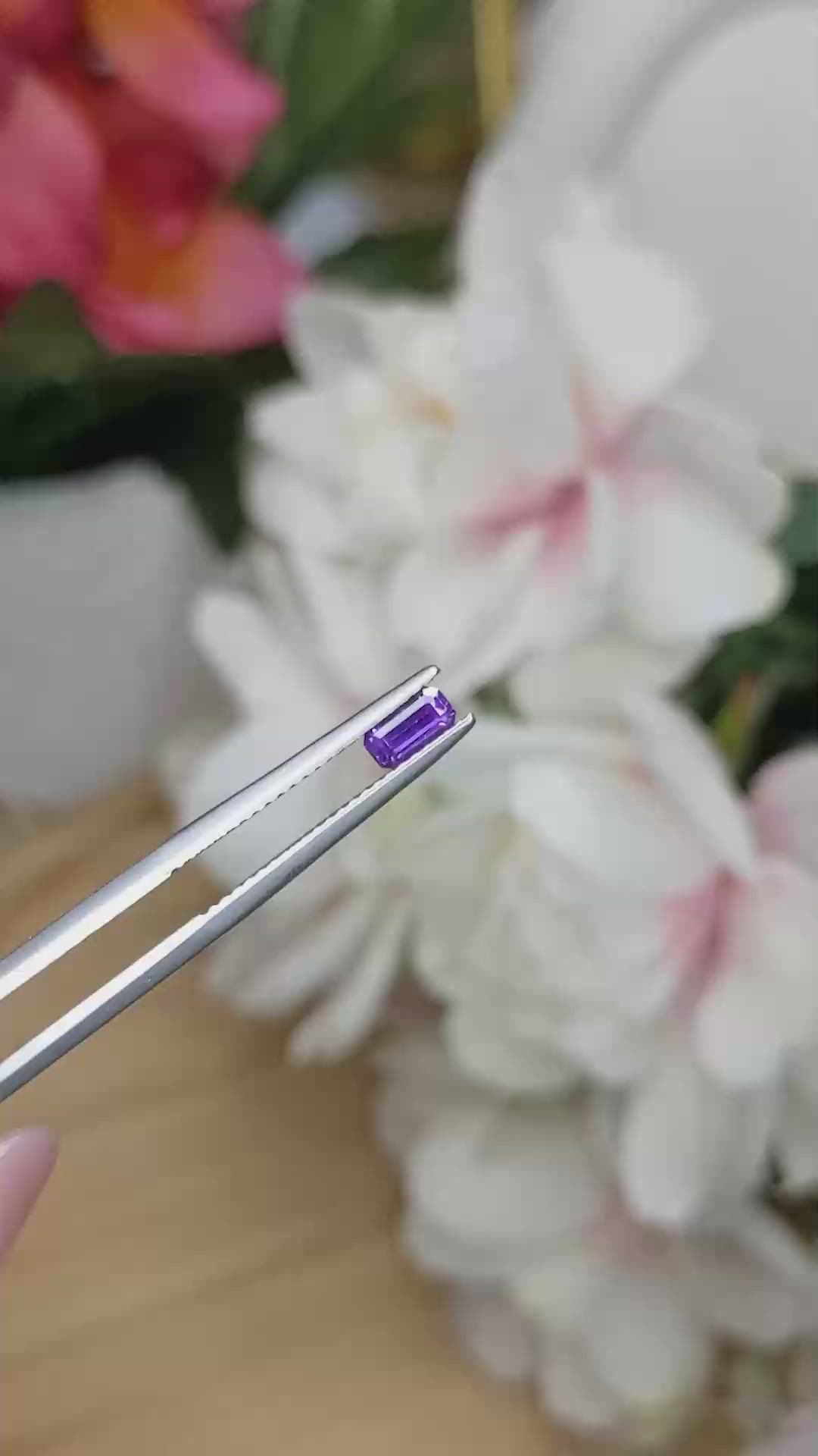 0.42 Ct. Pinkish Purple Sapphire from Ceylon (Sri Lanka) Size Video