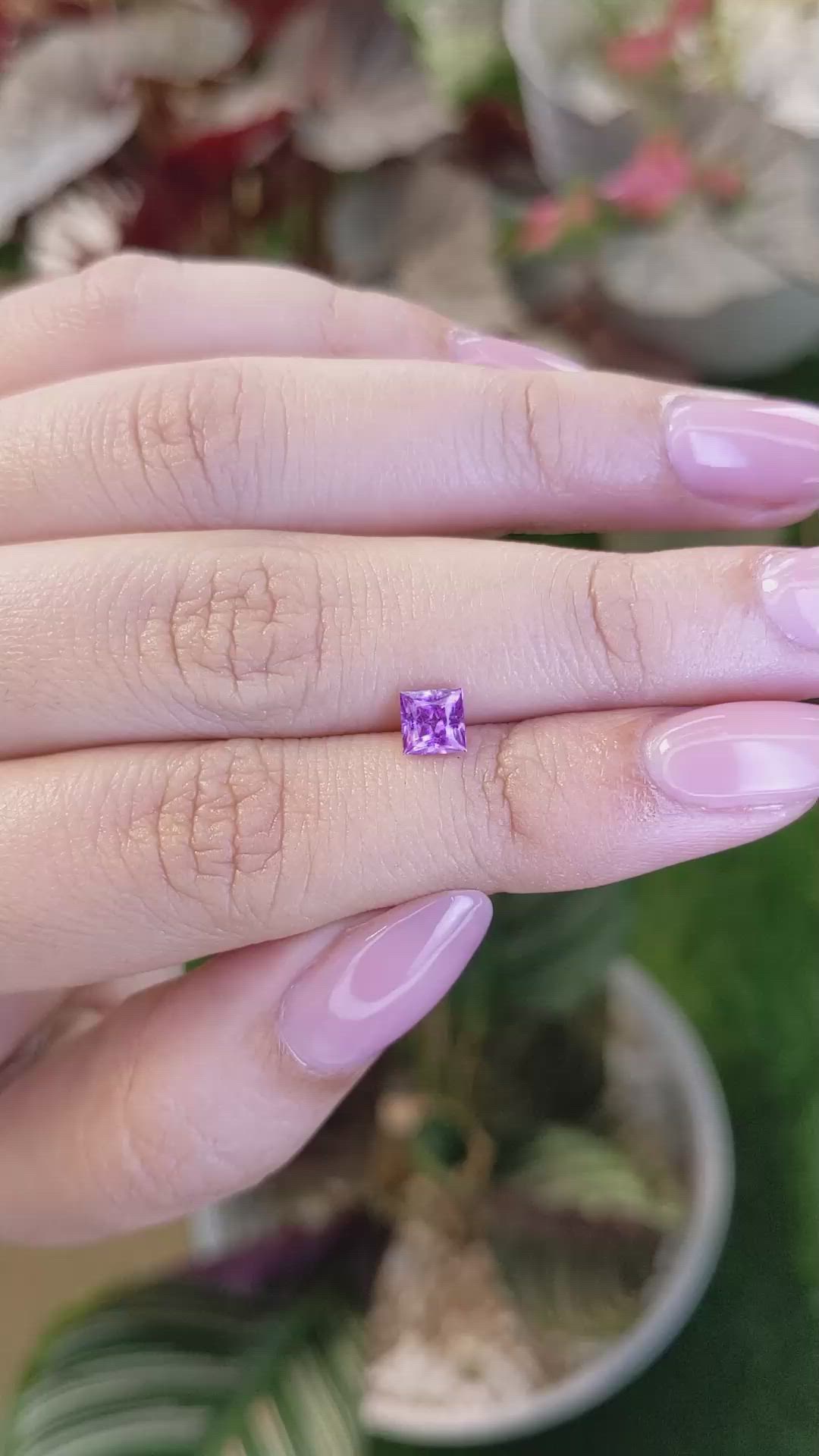 0.70 Ct. Pinkish Purple Sapphire from Ceylon (Sri Lanka) Size Video