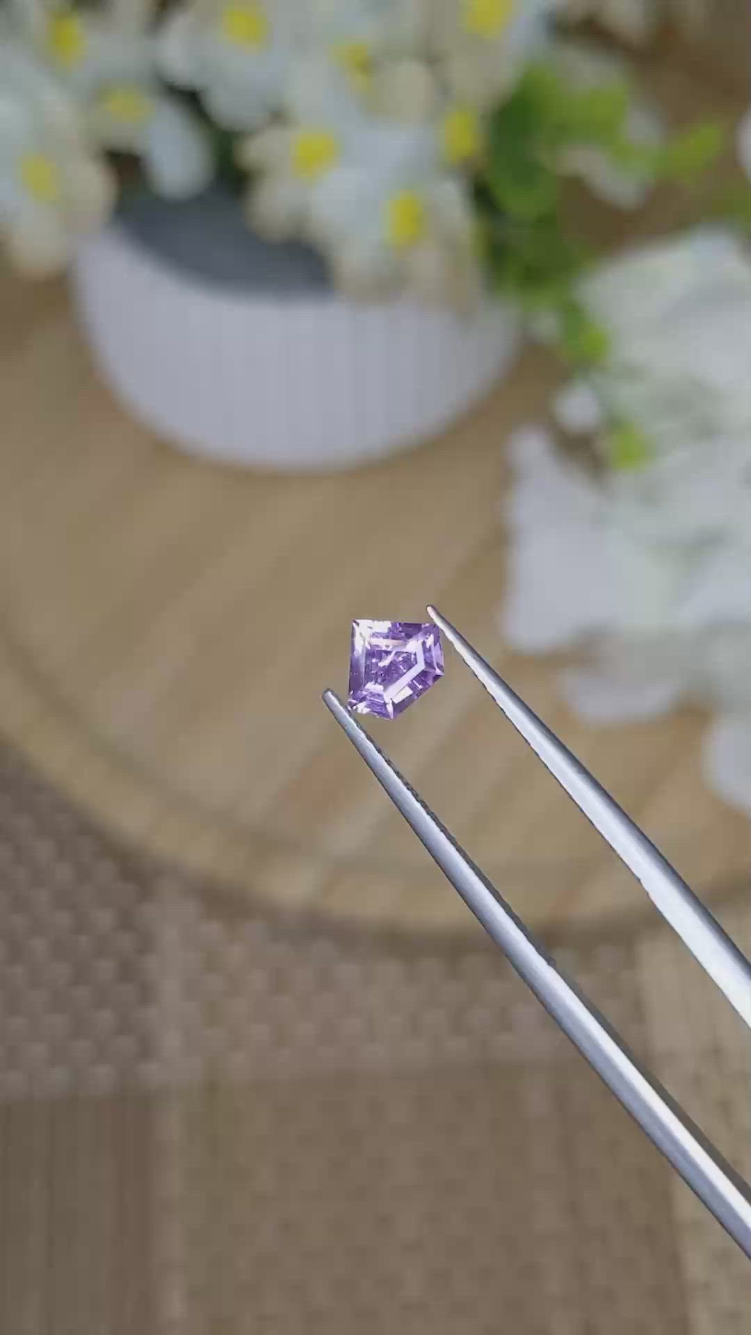 0.86 Ct. Pinkish Purple Sapphire from Ceylon (Sri Lanka) Size Video