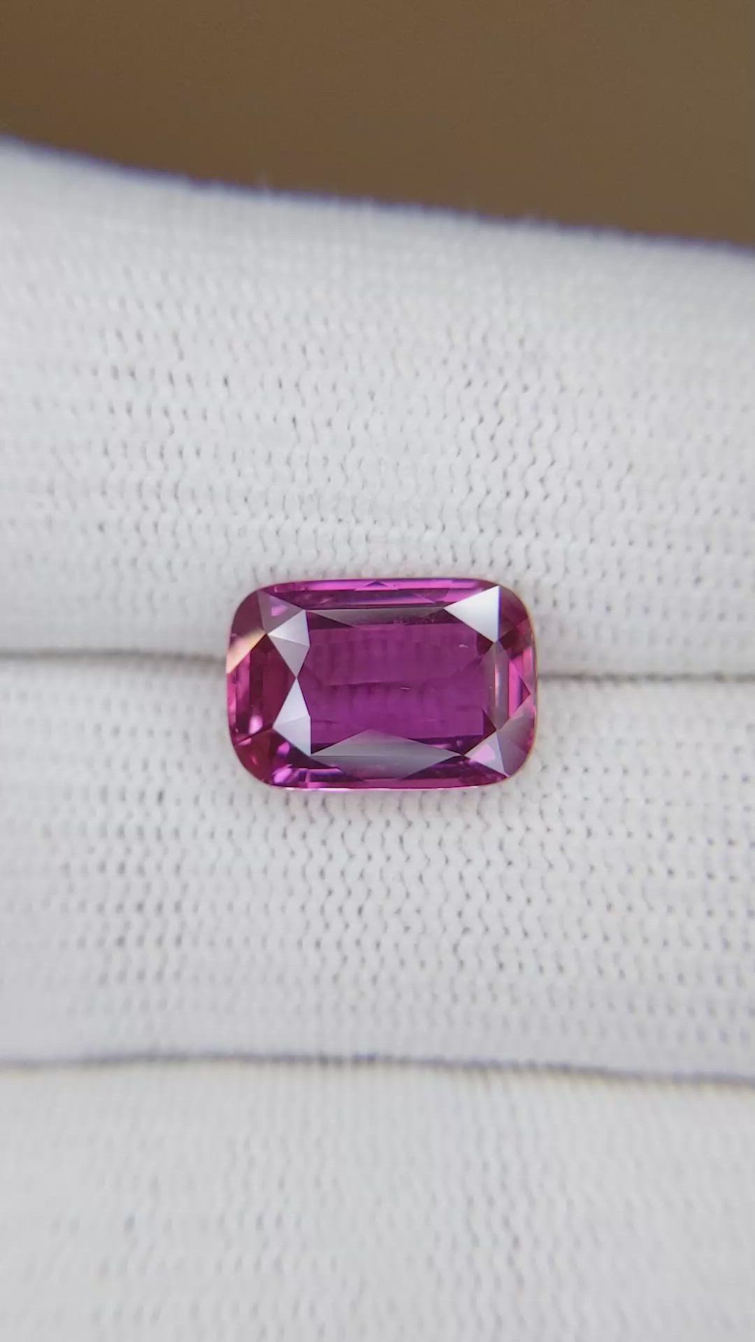 5.01 Ct. Pink Sapphire from Mozambique Size Video