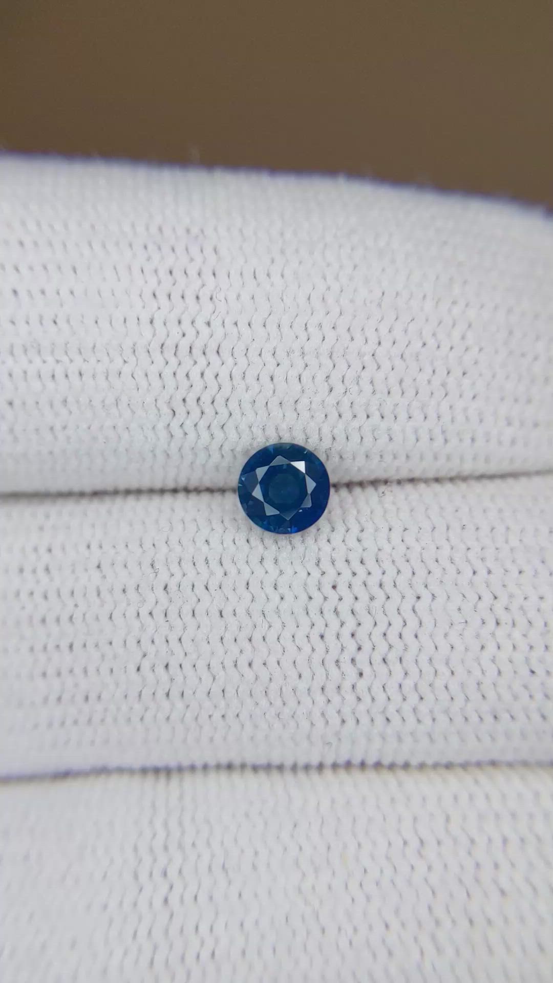 0.60 Ct. Blue Sapphire from Ceylon (Sri Lanka) Size Video