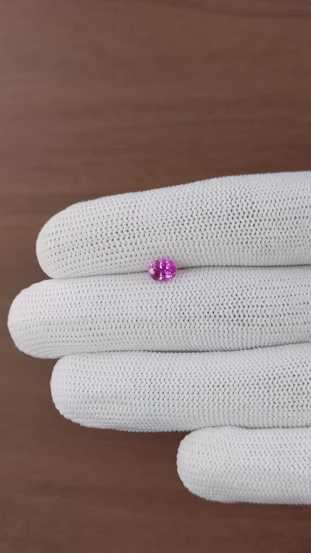 0.82 Ct. Purplish Pink Sapphire from Ceylon (Sri Lanka) Size Video
