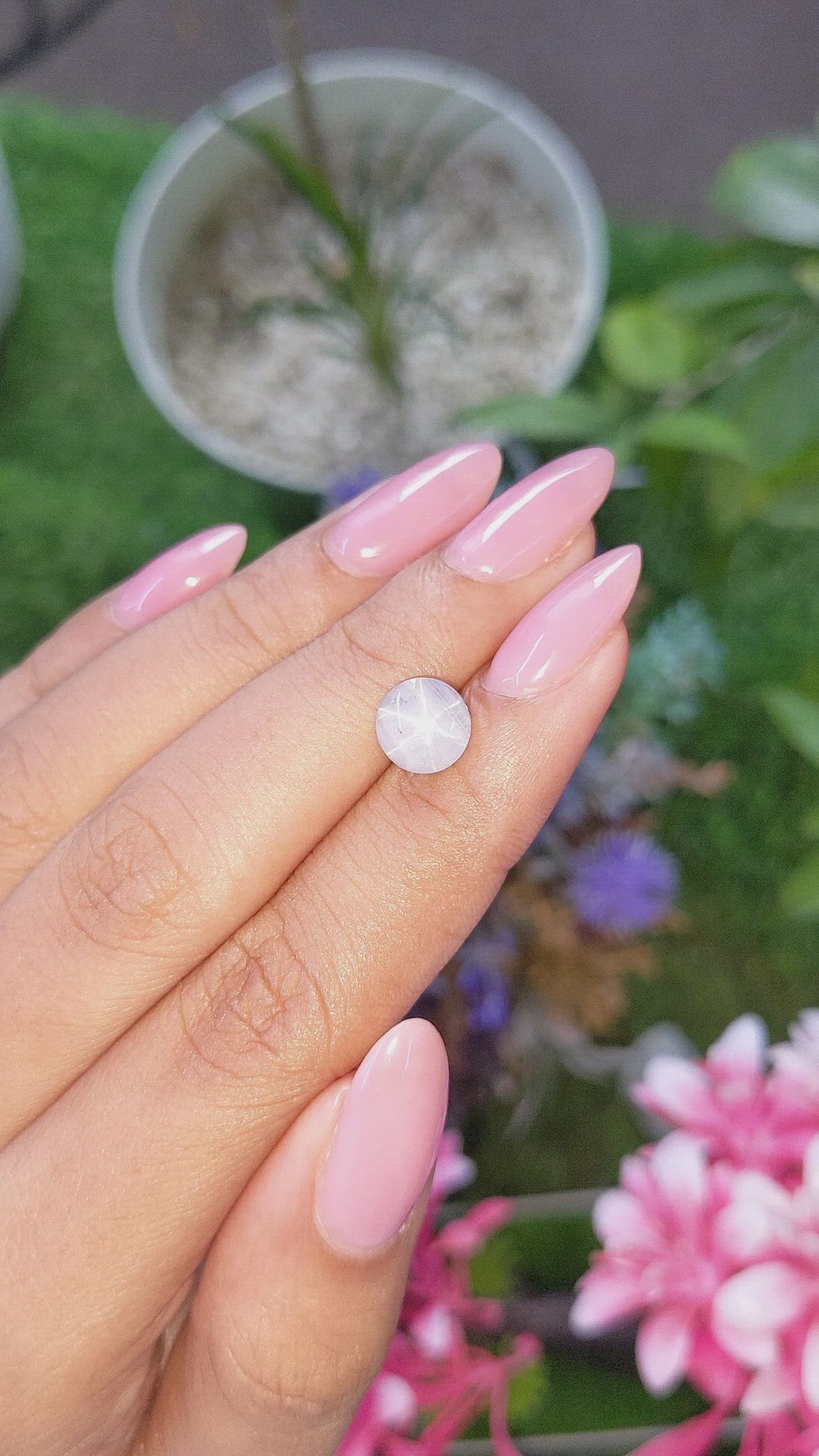 2.96 Ct. Grey Star Sapphire from Ceylon (Sri Lanka) Size Video