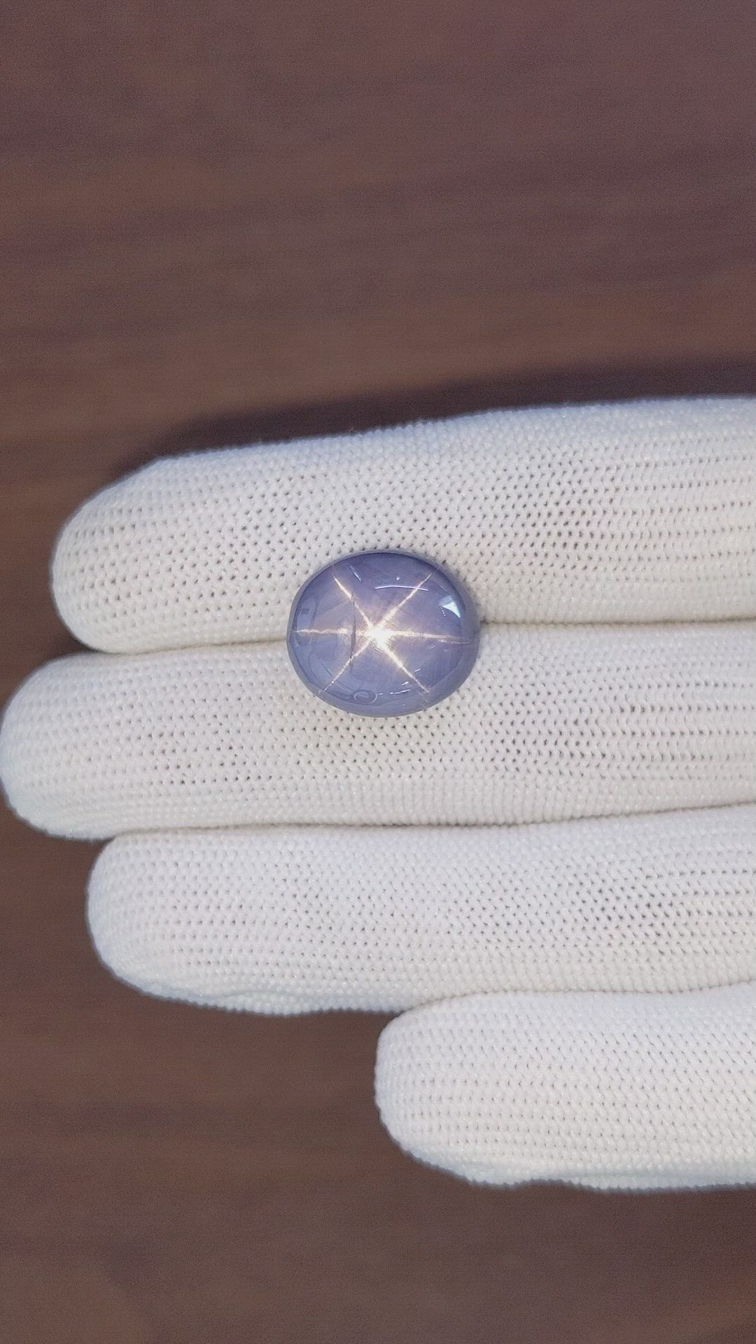 25.90 Ct. Purplish Blue Star Sapphire from Ceylon (Sri Lanka) Size Video