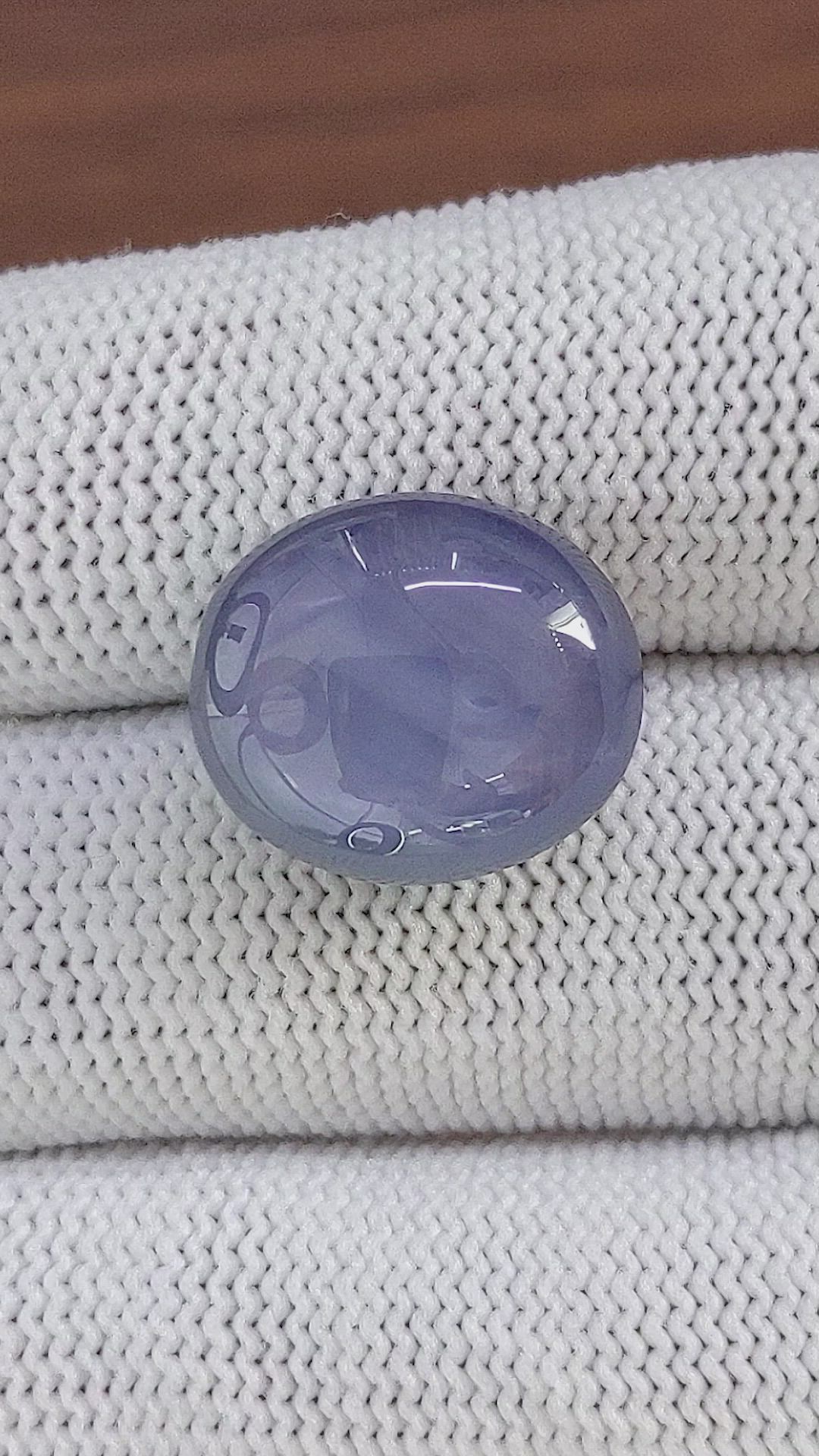 25.90 Ct. Purplish Blue Star Sapphire from Ceylon (Sri Lanka) Size Video