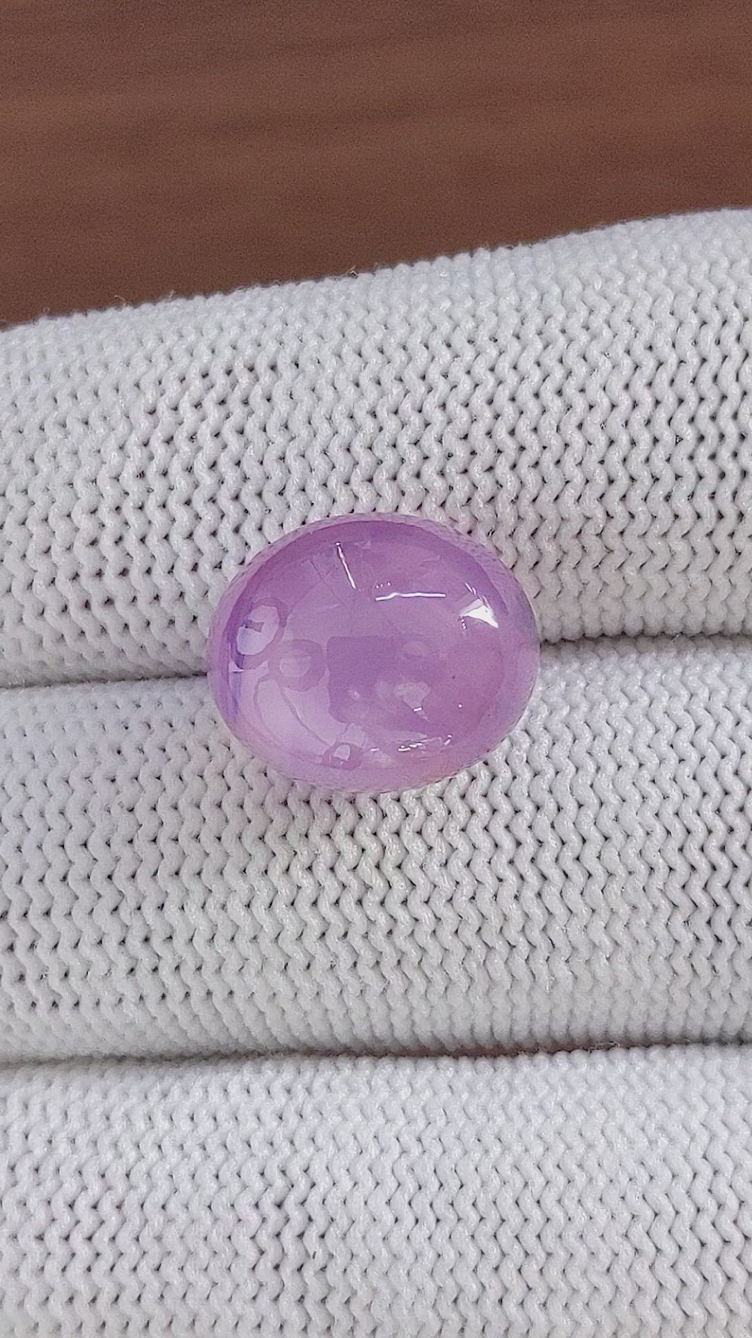 20.12 Ct. Pink Star Sapphire from Ceylon (Sri Lanka) Size Video
